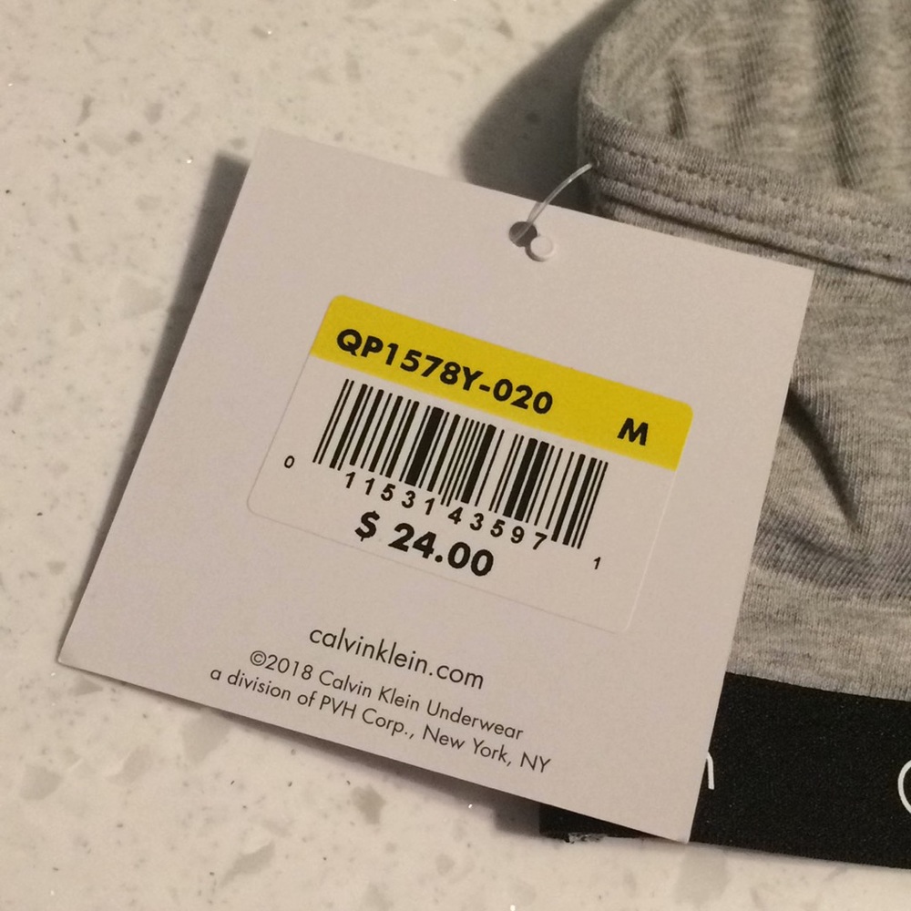🔥LAST CHANCE🔥 Grey Calvin Klein Bralette - Picture 5 of 6
